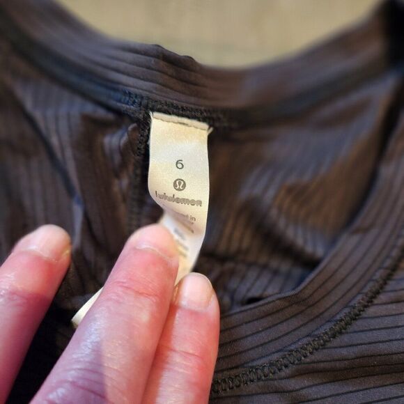 Lululemon Ruche Of Adrenaline Long Sleeve - Picture 5 of 11